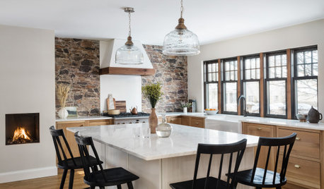 Kitchen of the Week: Cozy Cottage Style With a Fireplace
