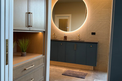 Inspiration for a modern home design remodel in Chicago