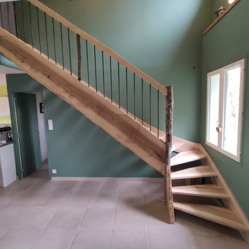Escalier bois brut au naturel ...