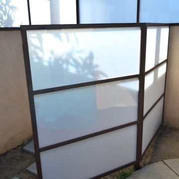 Plexiglass Fencing and Gates