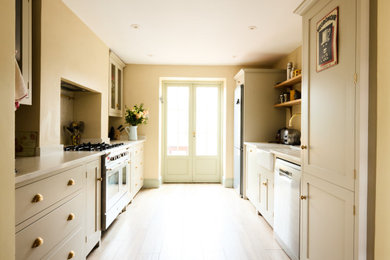 Design ideas for a modern kitchen in London.