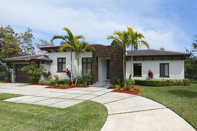 Example of an exterior home design in Miami