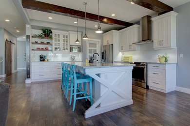 Inspiration for a shabby-chic style kitchen remodel in Edmonton