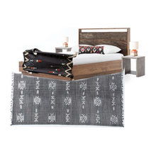 upstairs guest bed/bath
