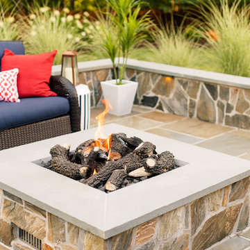 Variegated Bluestone Backyard Retreat in Glen Allen