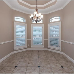 800 Bethpage Ct - Products