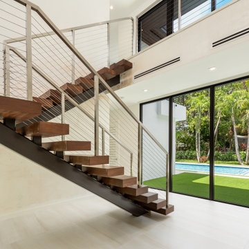 Contemporary Home - 10