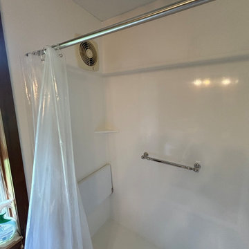 Tub Conversion to Shower in Knoxville