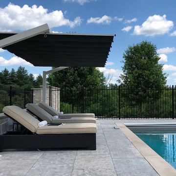 Freestanding Retractable Canopy, Hamilton