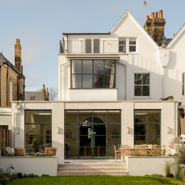 Castelnau, SW13