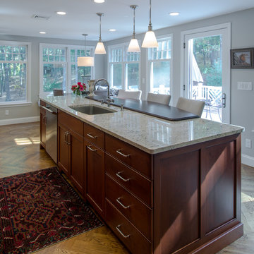 Gorgeous Two toned kitchen in Lincoln MA