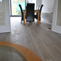 Mulveys Mountain Chalk Oak - Hardwood Flooring