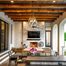 Mediterranean Style Decor