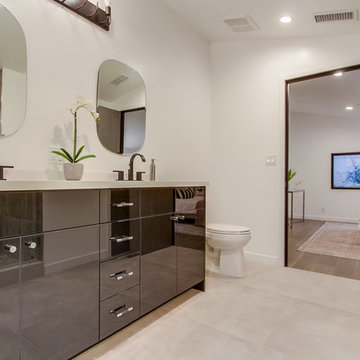 Captivating Culver City Condo
