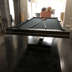 Black/Gold Elite Luxury Pool Table - Game Tables
