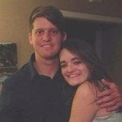 Jayne Killon's photo