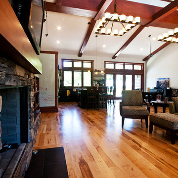 New Modern Home in Des Peres