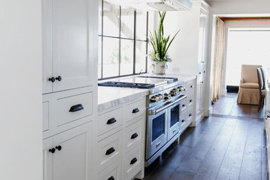 Inspiration for a kitchen remodel in Orange County