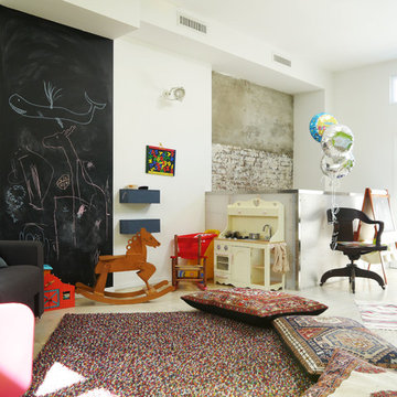 My Houzz: A Family Makes a Converted Auto Body Shop Their Own