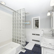 madisons bathroom