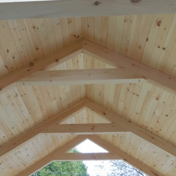 Voici un projet que nous avons fait il ya quelques années .. sauna et barbecue