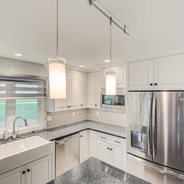 Transitional Modern Kitchen/Pantry/Wetbar Paxton