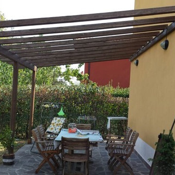 ESTERNI. TERRAZZO, BALCONE E GIARDINI