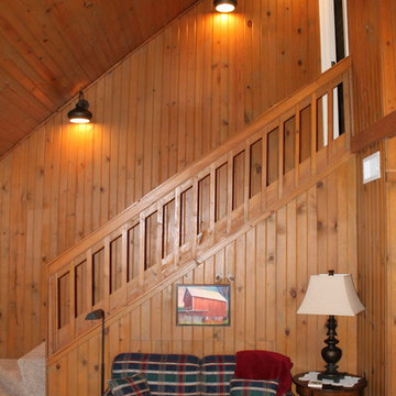 Cozy Lakeside Cabin