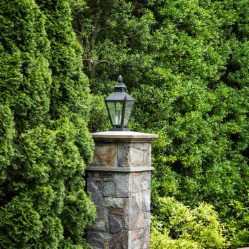 Arborvitae Driveway Light Column