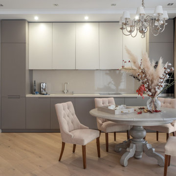 Классический интерьер в светлых тонах ЖК