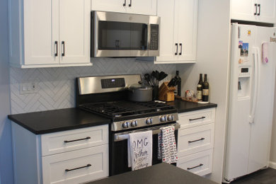 Transitional kitchen photo in New York