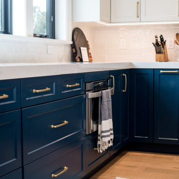 Custom Kitchen Renovations - Metro Vancouver & Fraser Valley