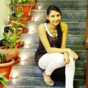 Esha Soods foto