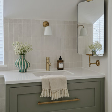 The En Suite Bathroom