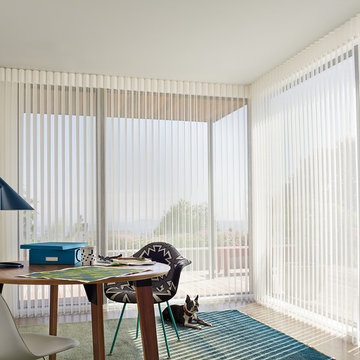 Hunter Douglas