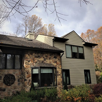 Light Beige Hardie Planks in Downingtown, PA