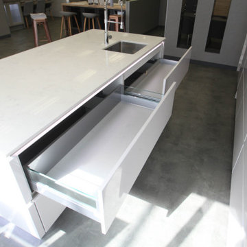 Ex Display Kitchen, Nobilia Lux High Gloss