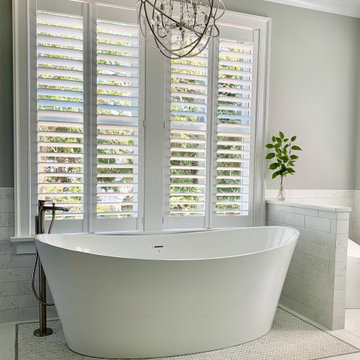 Detailed tile master bath