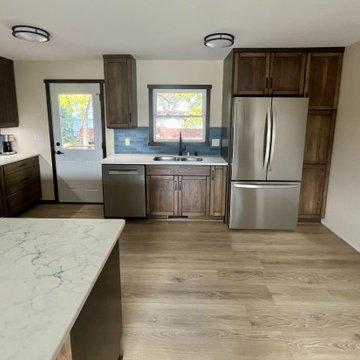 A Bright, Bold & Beautiful Kitchen Update
