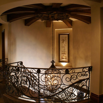 Anelli Court