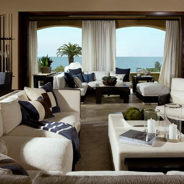 Ritz Cove, Laguna