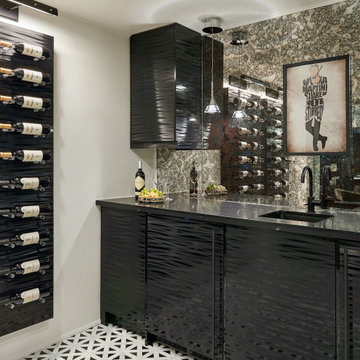 WINE & RECREATION ROOM