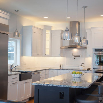Contemporary/Transitional New Construction Kitchen w/Black lacquer Island