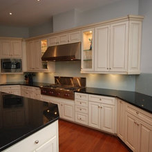 Glass backsplash