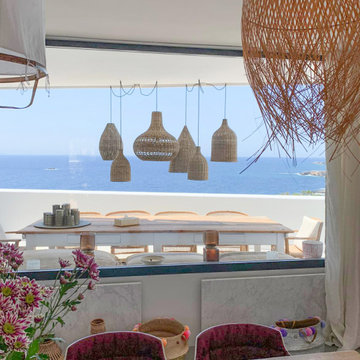 Ibiza Style | Stilvoll saniert, mit Designermöbeln ausgestattet