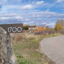 address sign