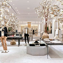Club Monaco style