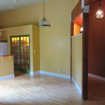 Unique Design - Custom home in Mill Creek for sale