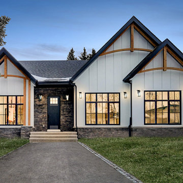 BUNGALOW Lionel Cres SW