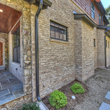 909 Dacavin dr. Charlotte NC